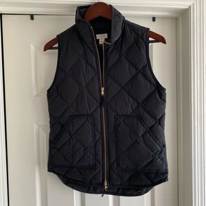 JCrew black quilted puffer vest. Size XXS.